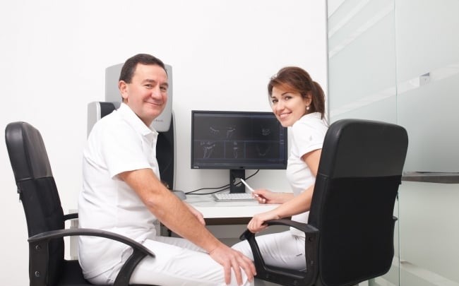 INNOVO Dental Clinic на Десятинній