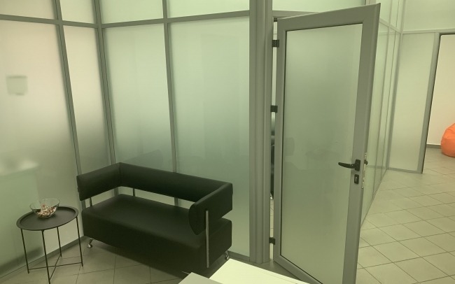 ST Hair Clinic (Медичний центр «СТ ХЕЙР КЛІНІК»)
