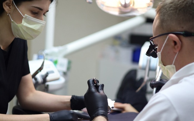Стоматологічна клініка DENTISTMAN на вул. Волинська