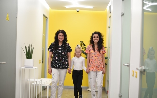 SMAGA dental clinic, стоматологічна клініка