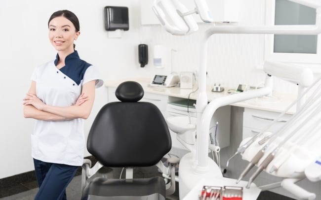Джорно Дентале (Giorno Dentale) на Театральній