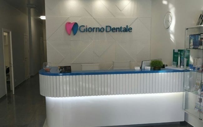 Джорно Дентале (Giorno Dentale) на Театральній