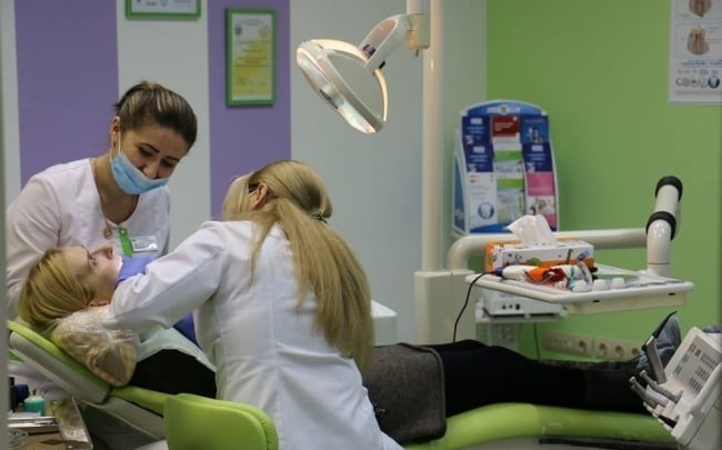 Центр естетичної стоматології «Дент»