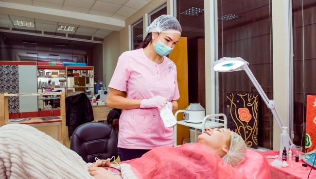 MARAFET Beauty Club & School, студія косметології і перманентного макіяжу