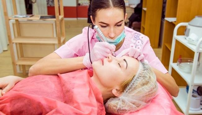 MARAFET Beauty Club & School, студія косметології і перманентного макіяжу