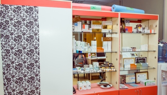 MARAFET Beauty Club & School, студія косметології і перманентного макіяжу