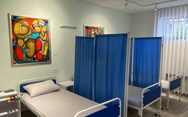Клініка сімейної медицини «Біхелсі» на вул. Львівській