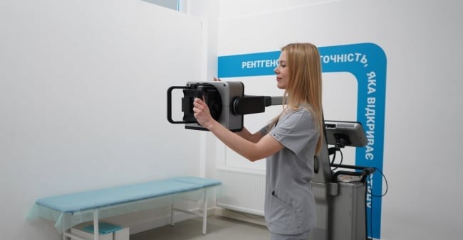 Лікарня ЕКСПЕРТ на Червоної Калини