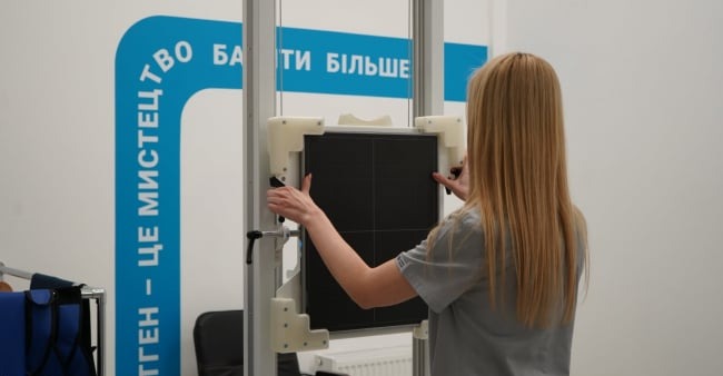 Лікарня ЕКСПЕРТ на Червоної Калини