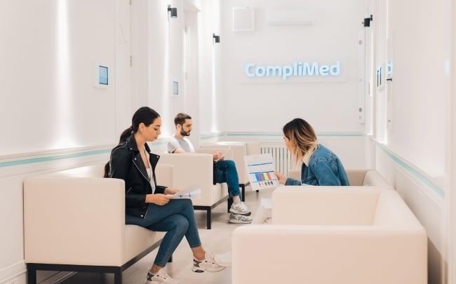 Complimed, медична клініка