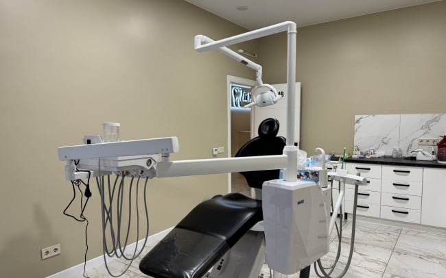 Ho.Me.Dental Clinic (Хоум Дентал Клінік)