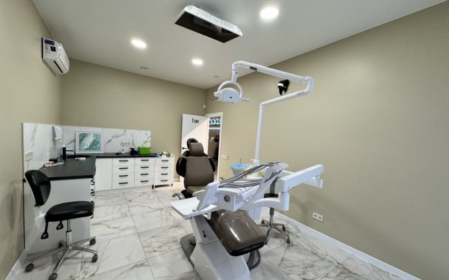 Ho.Me.Dental Clinic (Хоум Дентал Клінік)