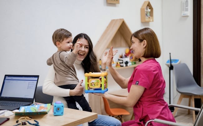 MED OK медичний центр на вул. Зодчих